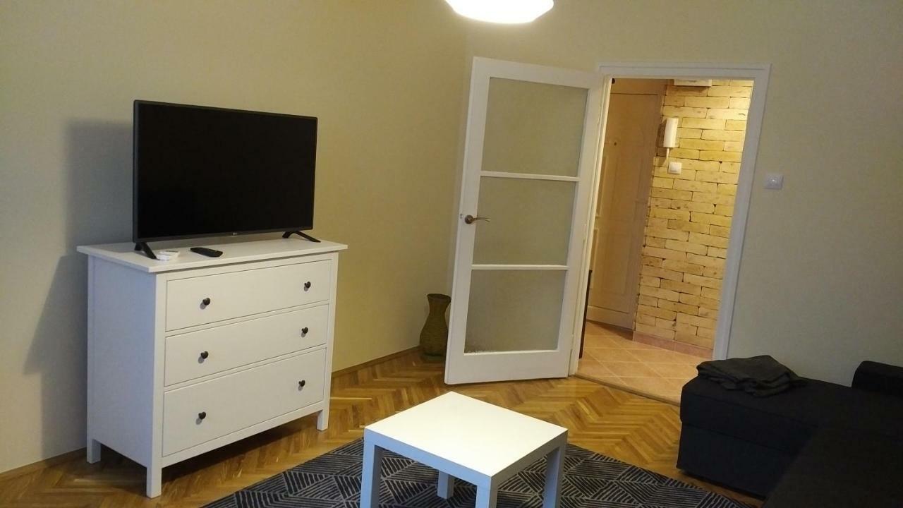 Heidi Apartman Segedyn Zewnętrze zdjęcie