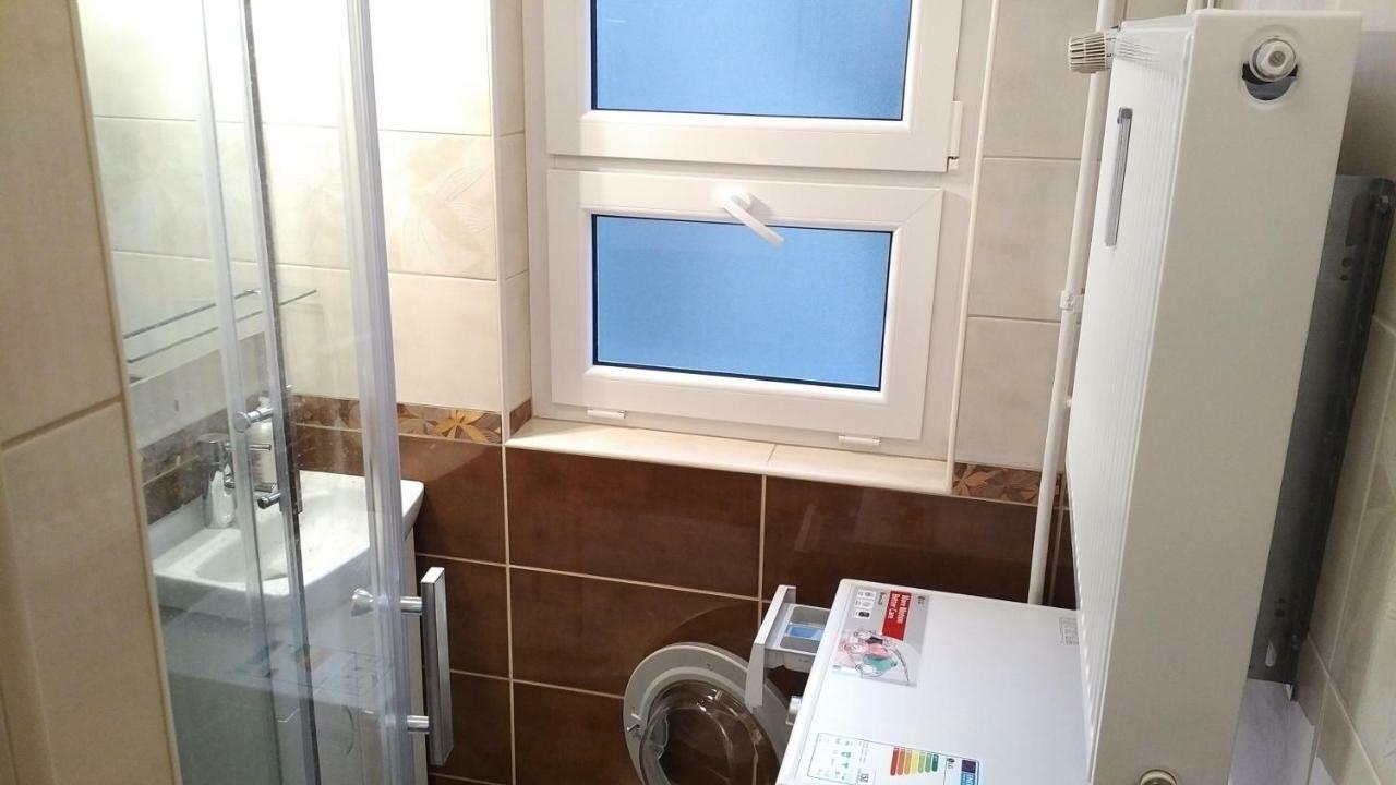 Heidi Apartman Segedyn Zewnętrze zdjęcie